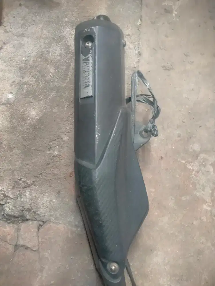Knalpot standar R15 V2 ori