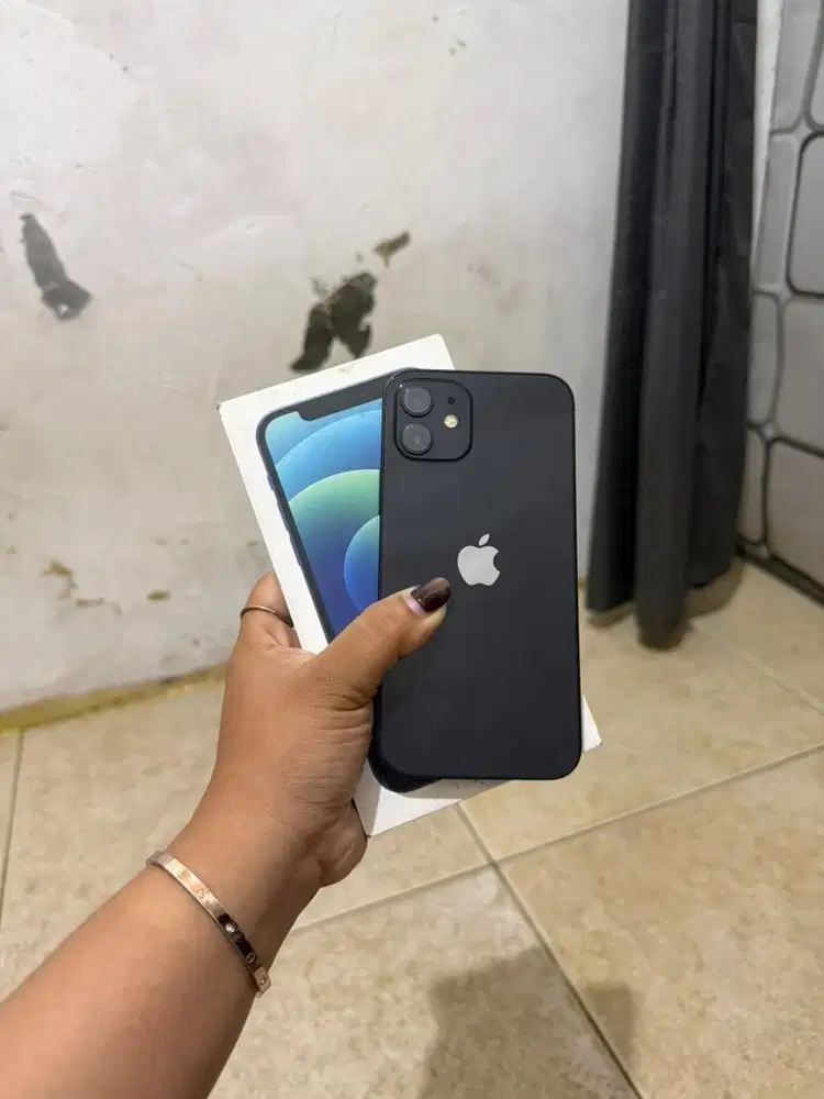 iPhone 12 basic 64gb all operator