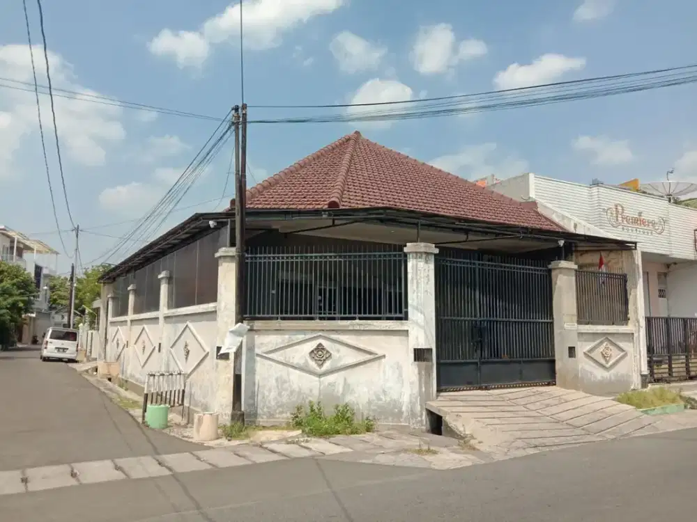 Disewakan Rumah Murah Tengah Kota di Jl. Pekunden Dalam Semarang