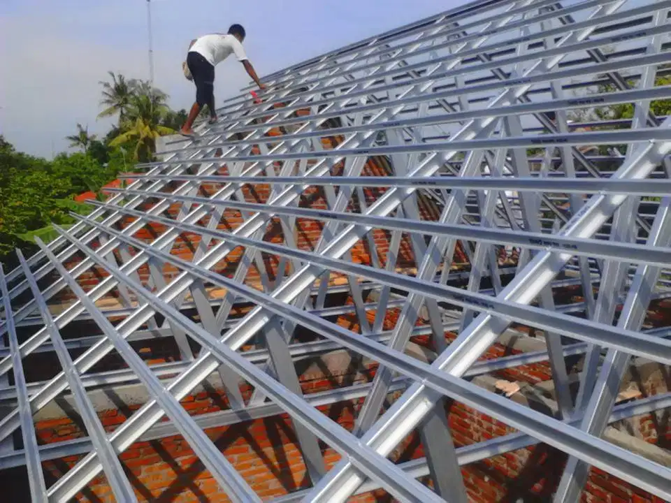 Solusi Renovasi Atap Dengan Baja Ringan TASO Anti Lapuk