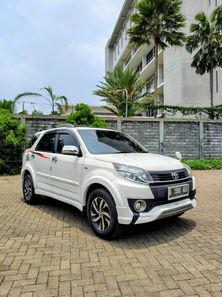 Toyota Rush S TRD Sportivo' Manual 2016 AT Low KM 59RB