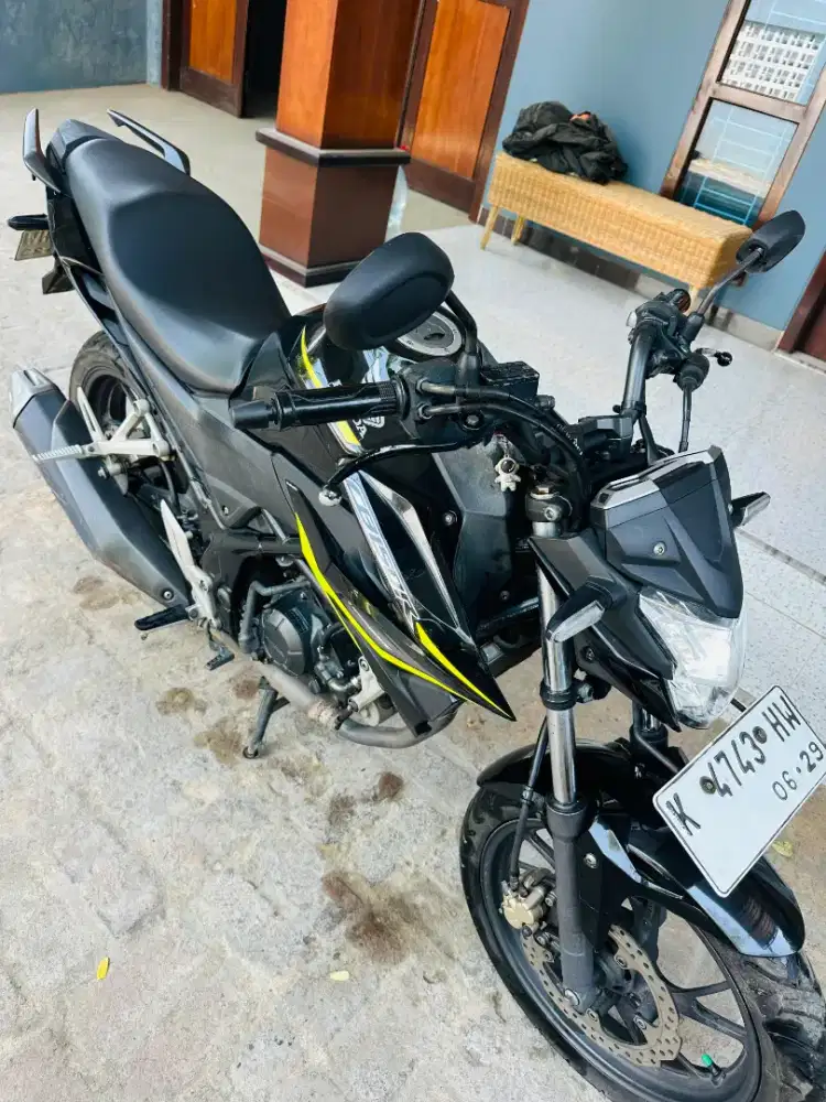 Honda CB 150R Streetfire