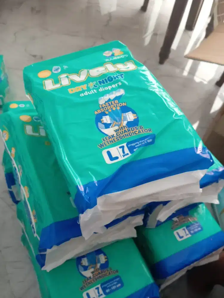 Pampers Perekat Dewasa Lively [SIZE L]