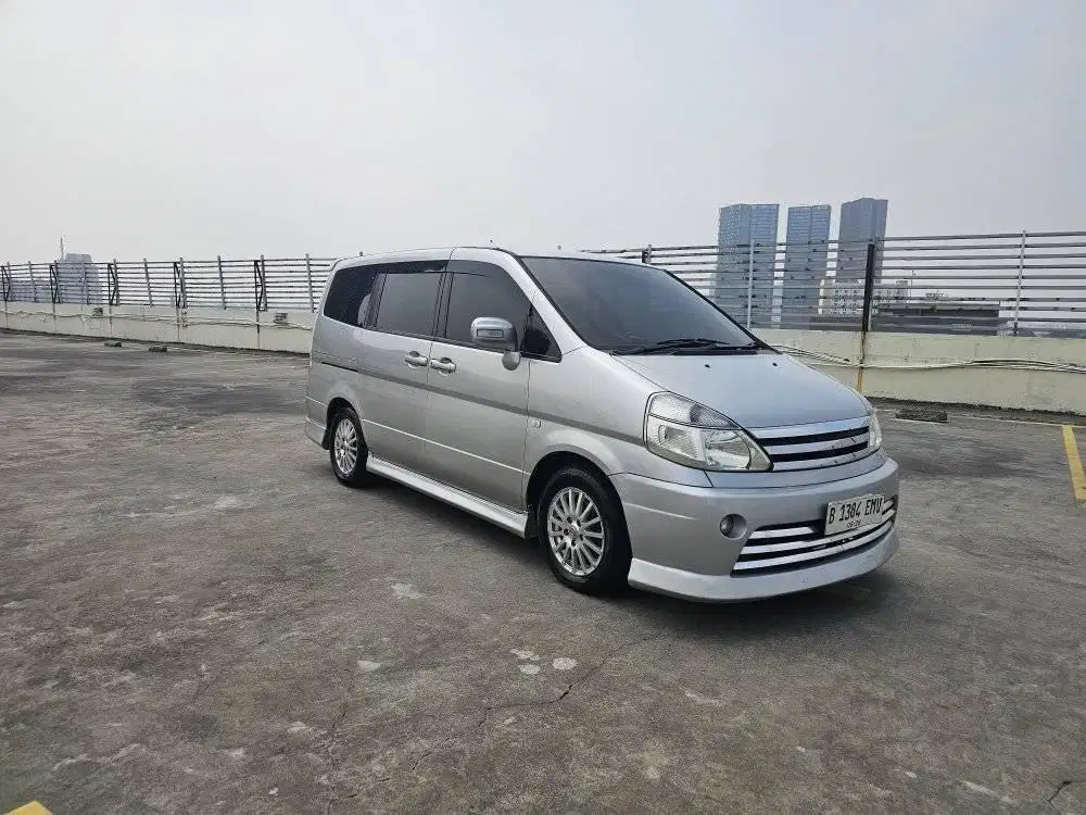 Nissan Serena HWS Autech 2011 siap pakai