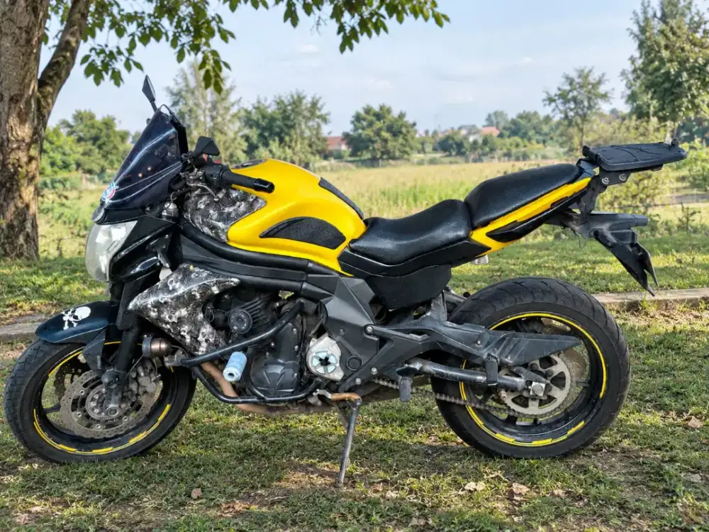 DIJUAL CEPAT ER 650 BARANG BAGUS TERAWAT