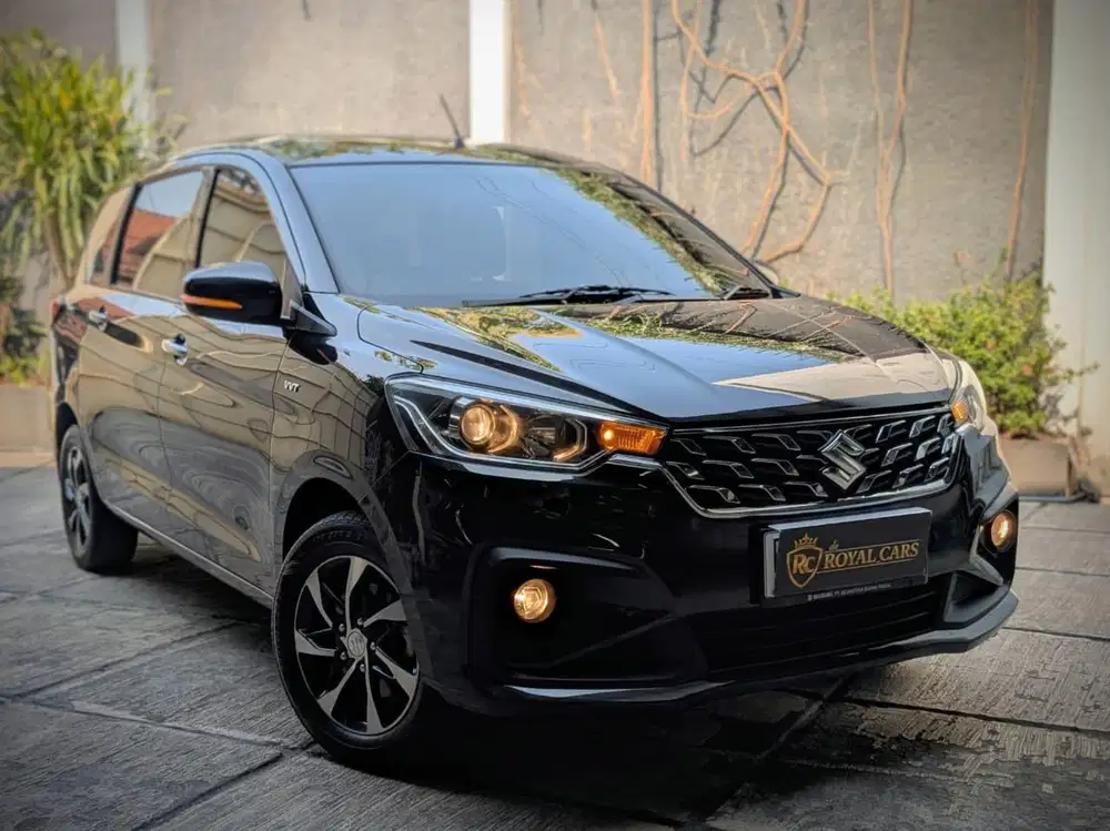 Ertiga GX hybrid 2022 Istimewa