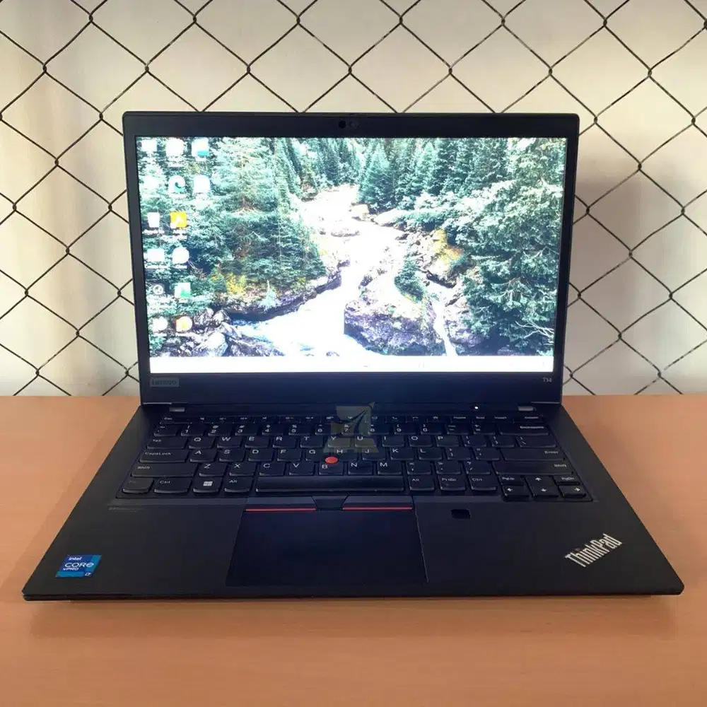 Lenovo ThinkPad T14 Gen 2 / i7-1185G7 / RAM 16GB / SSD 256GB / Intel
