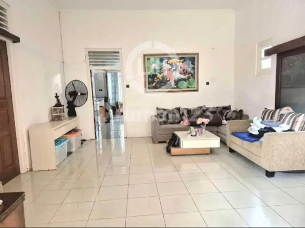 Dijual Rumah di Jatinegara Jakarta Timur Lokasi Strategis