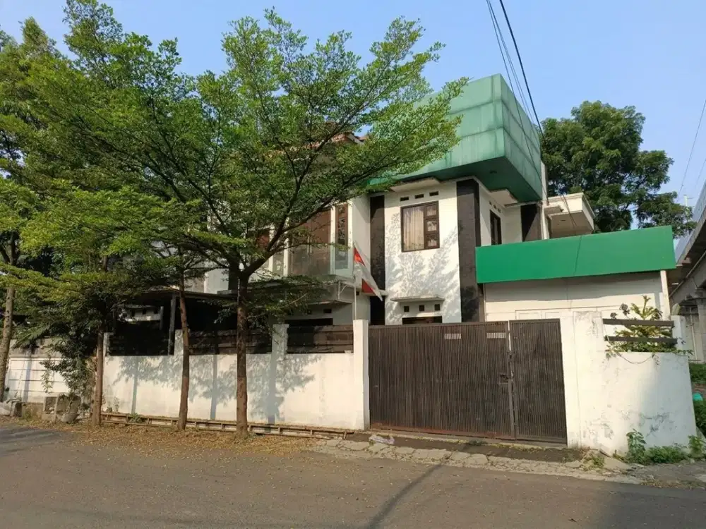 Rumah 2 Lantai di Komplek Sapta Taruna Samping Buah Batu square , Cocok untuk Kantor & Kostan