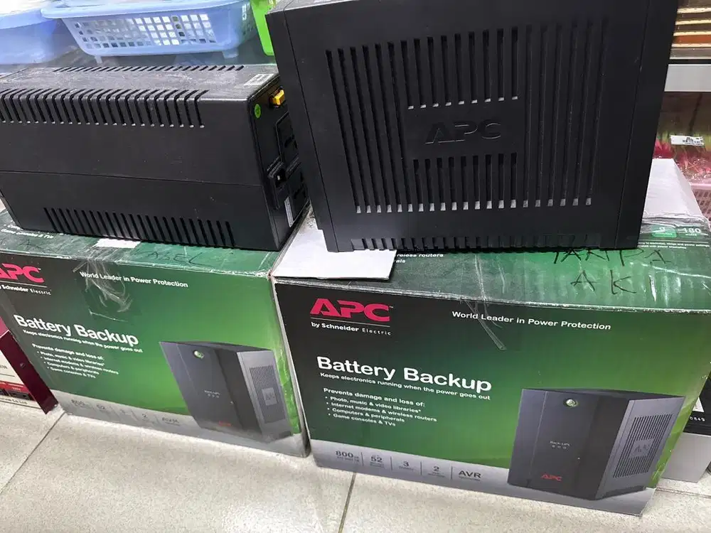 UPS apc 650 + 800