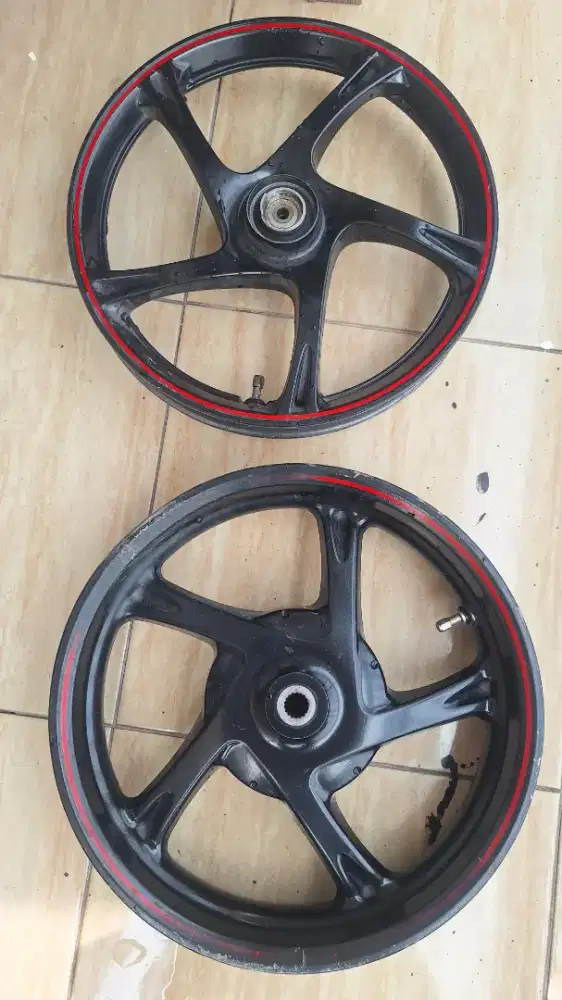 Velg motor X-Ride 115