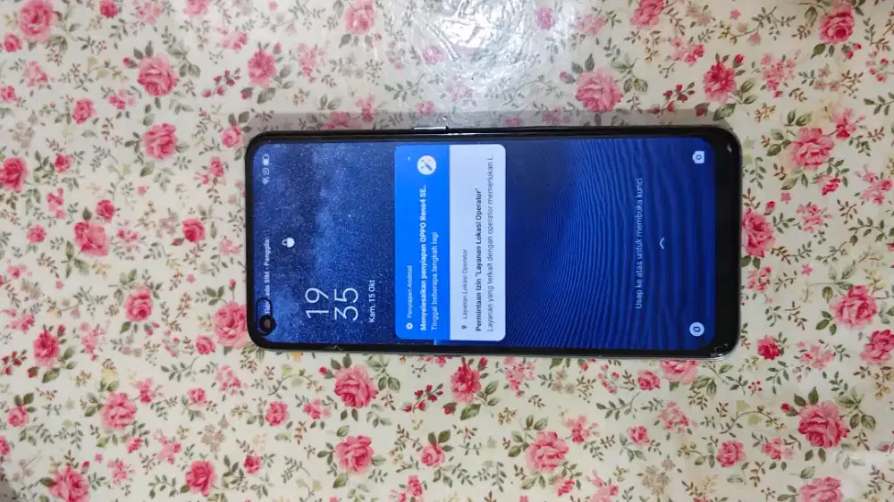 Oppo reno 4 8+5/128 gb HP dan charger