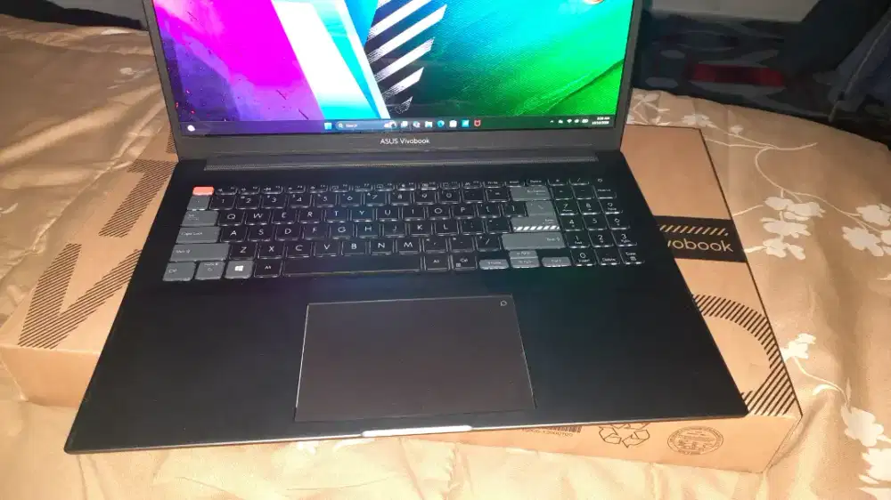 ASUS  pro 16X OLED M7600QE,\\Ryzen 9 5900H 16gb ,SSD1TB ,RTX 3050Ti