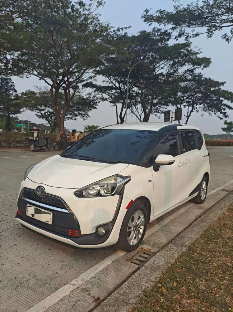 Toyota Sienta 2017 Bensin