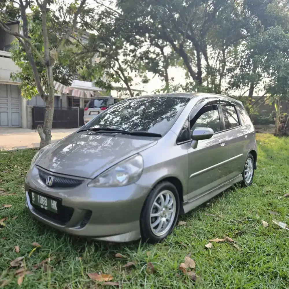 Jazz Top Grade MMC Vtec 2007
Sangat istimewa