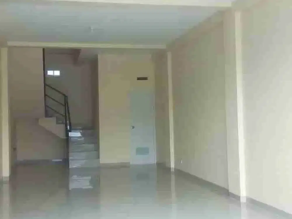 Ruko 3 Lantai Siap Pakai di Cimahi Tengah Dekat Transmart