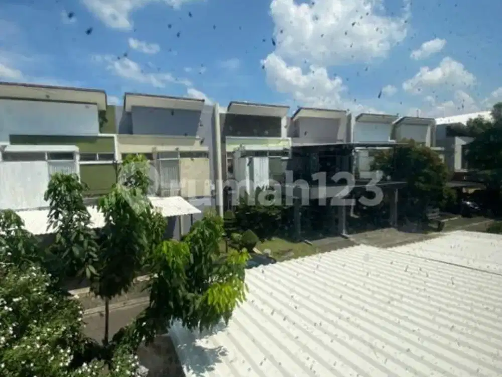 Dijual Murah Rumah 2 Lantai Sudah Renov Semi Furnished SHM di Cluster Cosmo BSD