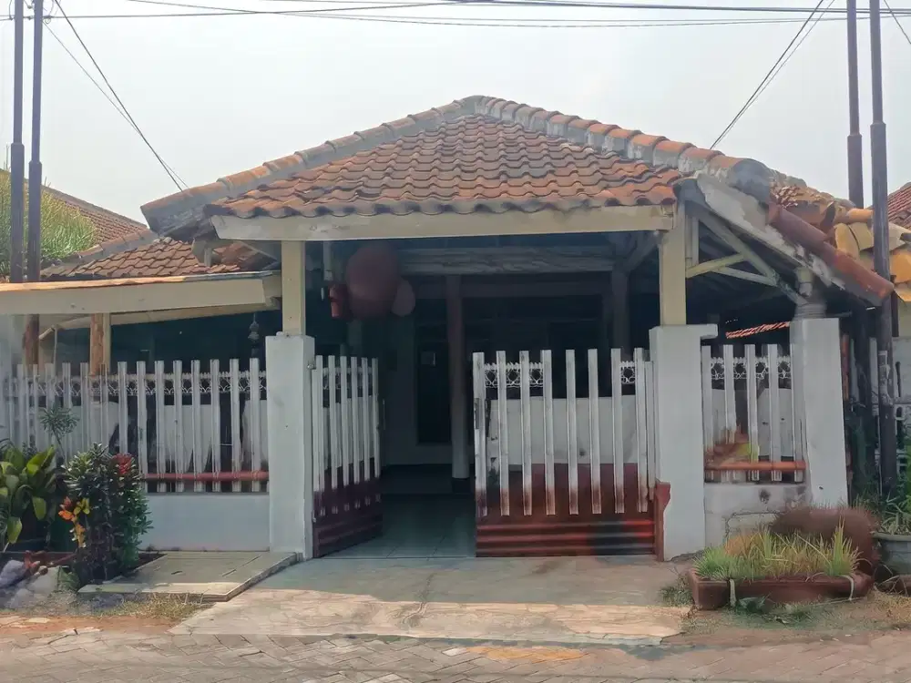 Jual Rumah Strategis di Surabaya Perak Barat Ikan Sumbal