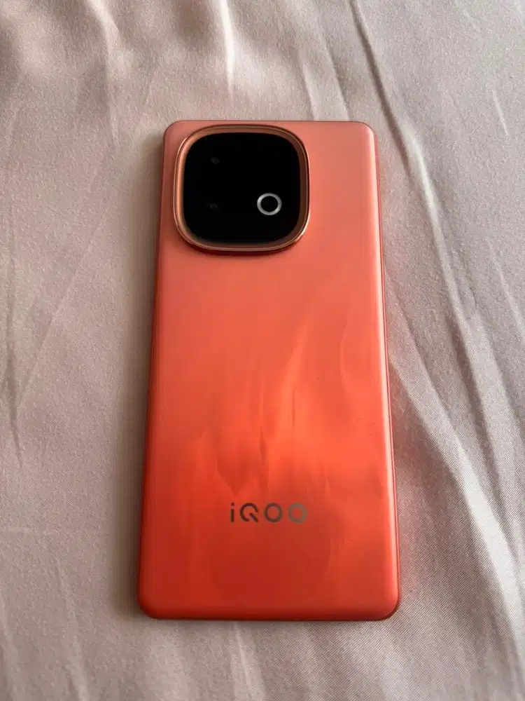 IQOO Neo 10 [12/256]