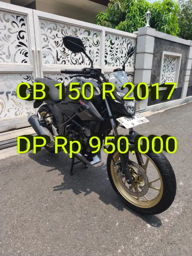 CB 150R 2017. Pajak Panjang. Standar.Mulus.Ori. Ban OK. Cash/Kredit/TT