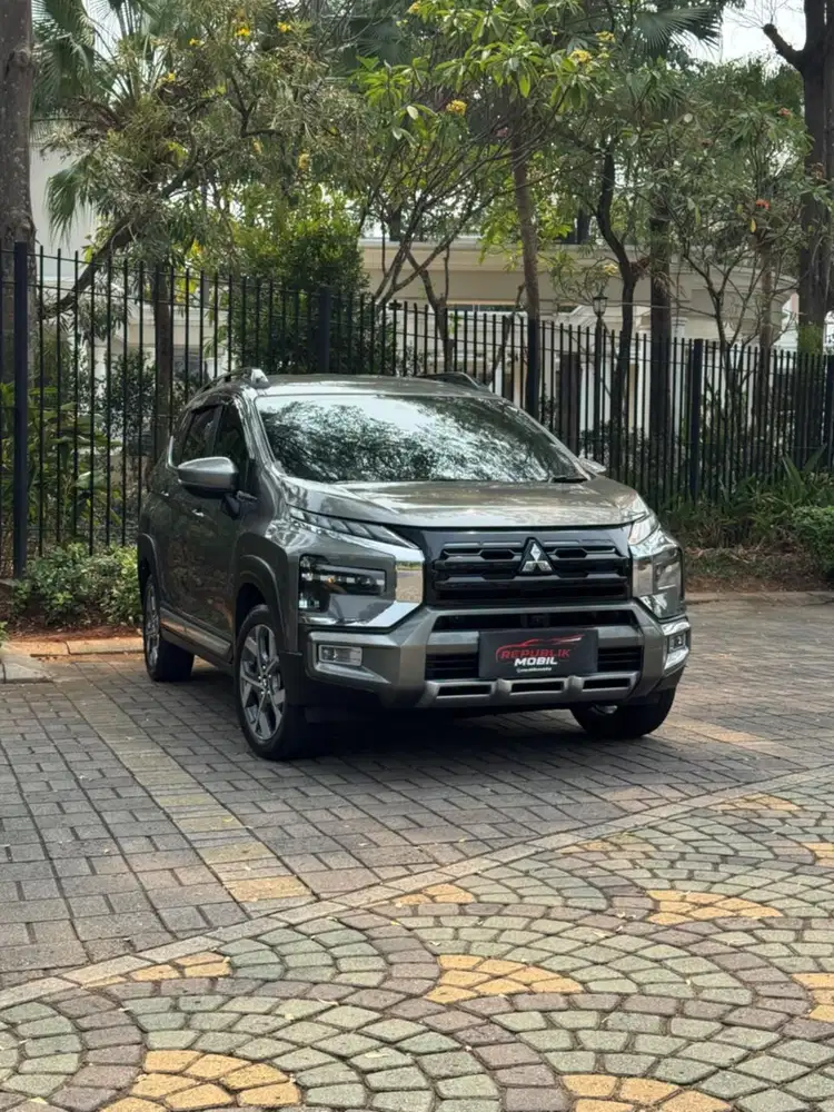 [TERMURAH- LOW KM- PAJAK PANJANG- MOBIL SIAP PAKAI] XPANDER CROSS 2024