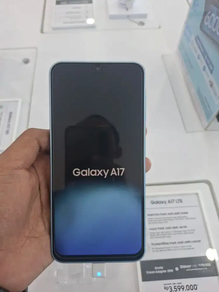 Samsung Galaxy A17
