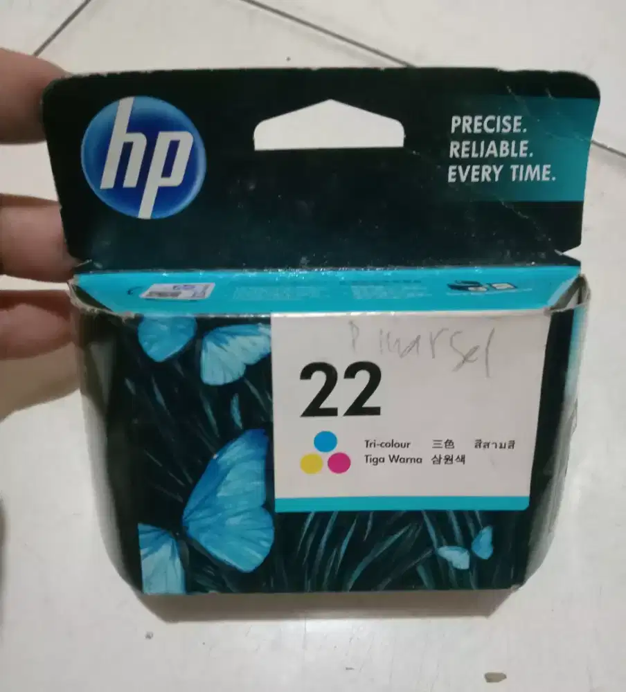 Katride tinta printer HP 22 warna tri color original.