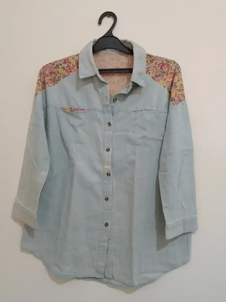 Baju     wanita
