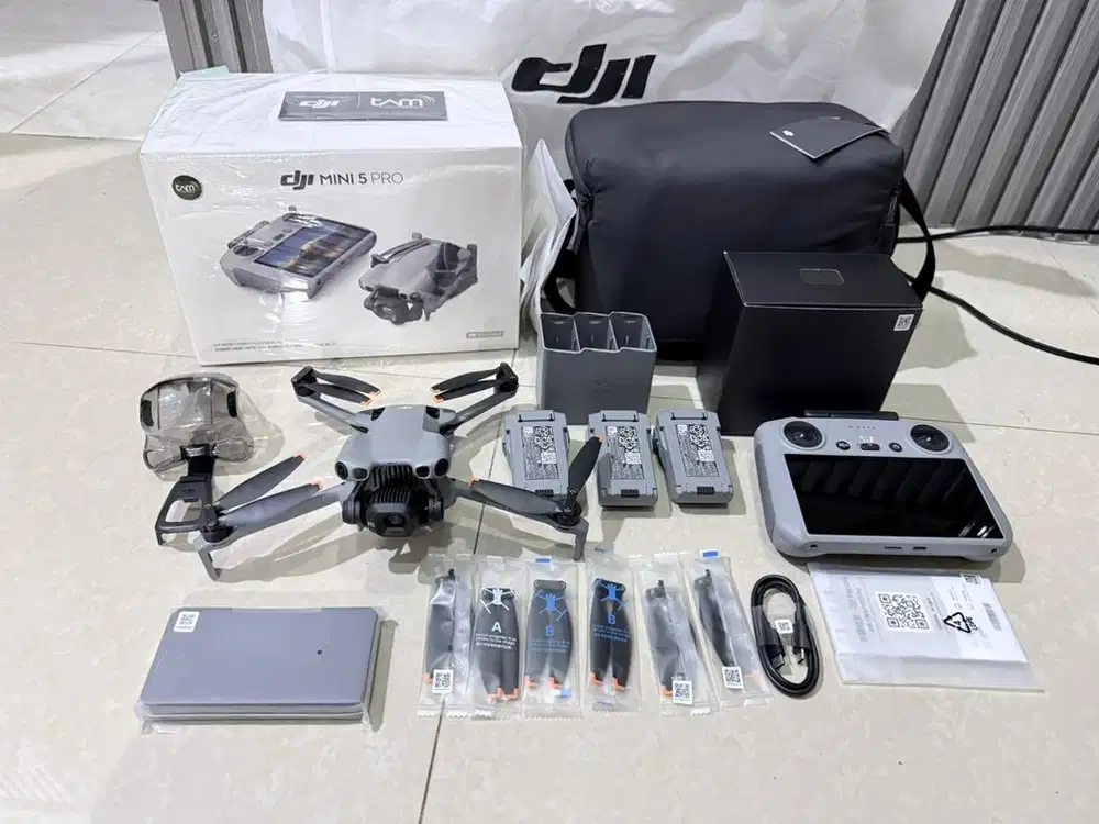 Dji mini 5 pro fly more combo plus