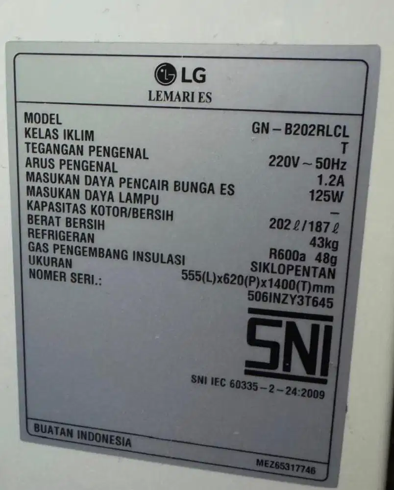 Kulkas LG bekas seperti  baru