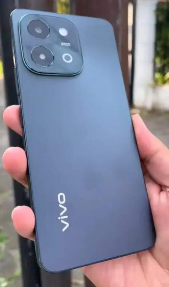 Vivo y28 ram 8-128