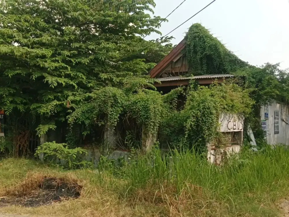 Rumah Tua Hitung Tanah Di Duta Bandara Permai Tangerang