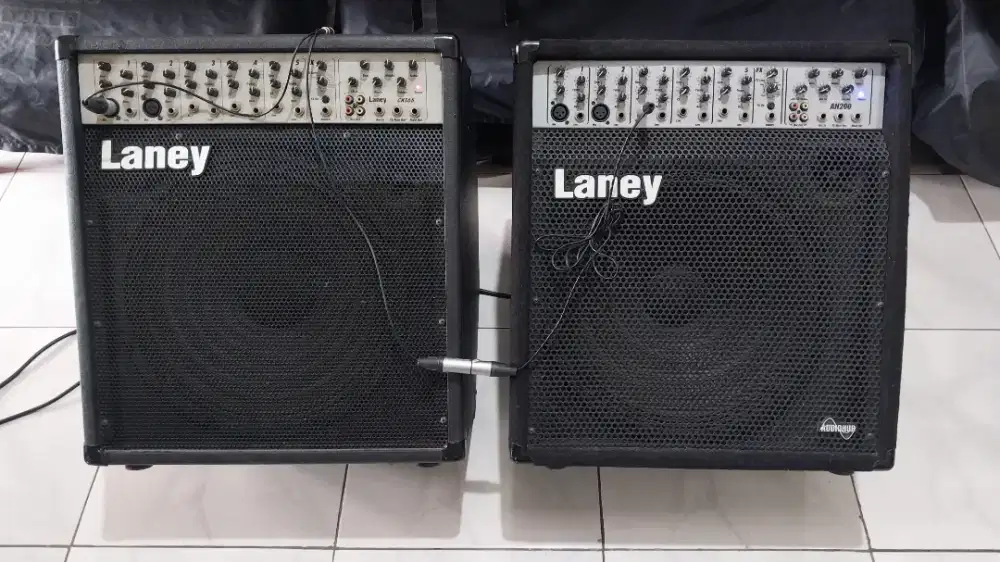 Keyboard amplifier laney ah200 & CK165