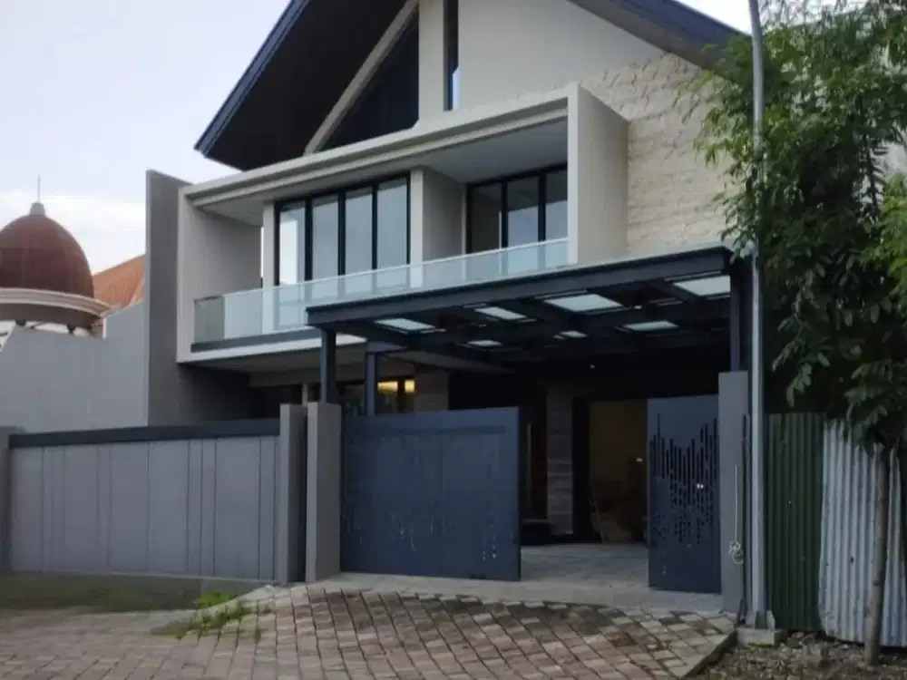 Jual Rumah Komplek Perum Regency 21 di Arief Rahman Hakim [Sr]