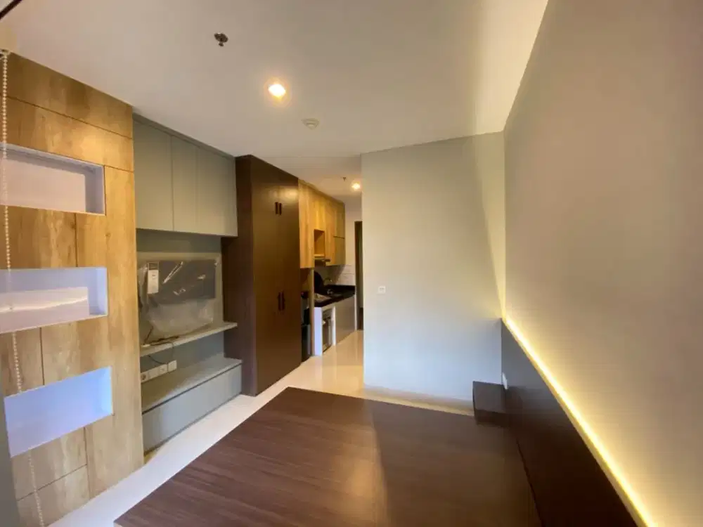 Jual Rugi Apartemen Ciputra World 2 Newton 1 Uk 23M2 Studio Furnished Brand New