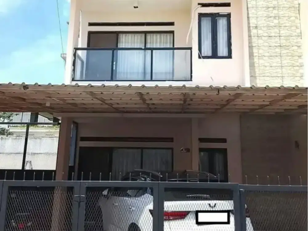 DIJUAL RUMAH MURAH DAN LINGKUNGAN ASRI TENGAH KOTA, SEMI FURNISHED - ARCAMANIK BANDUNG