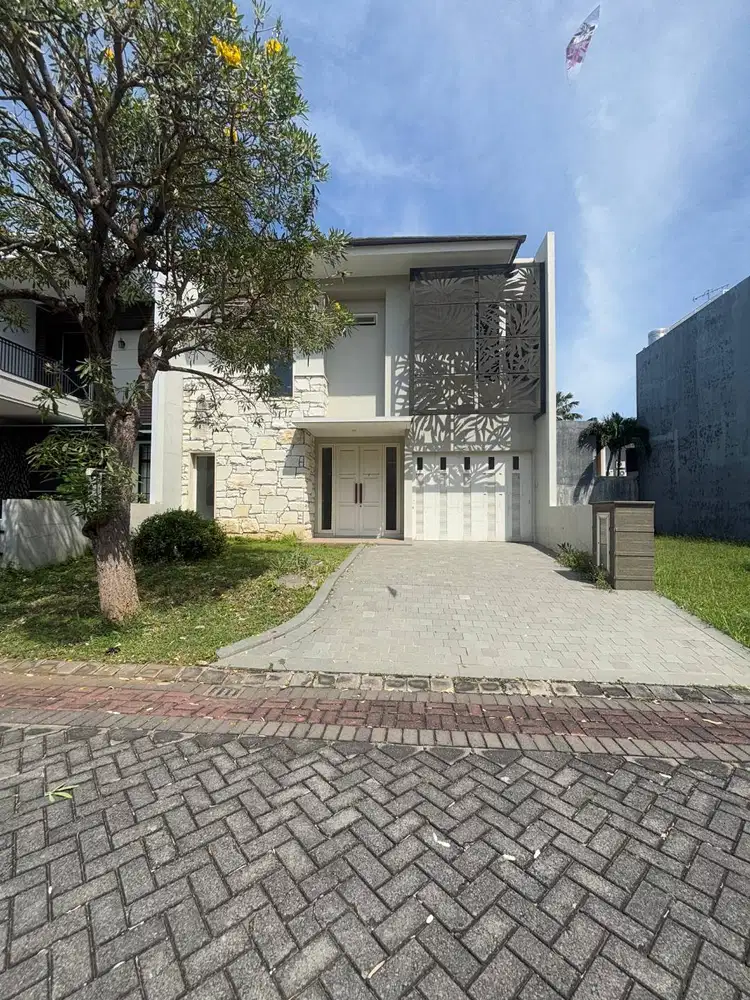 Dijual Rumah The mansion Pakuwon Indah Surabaya Barat