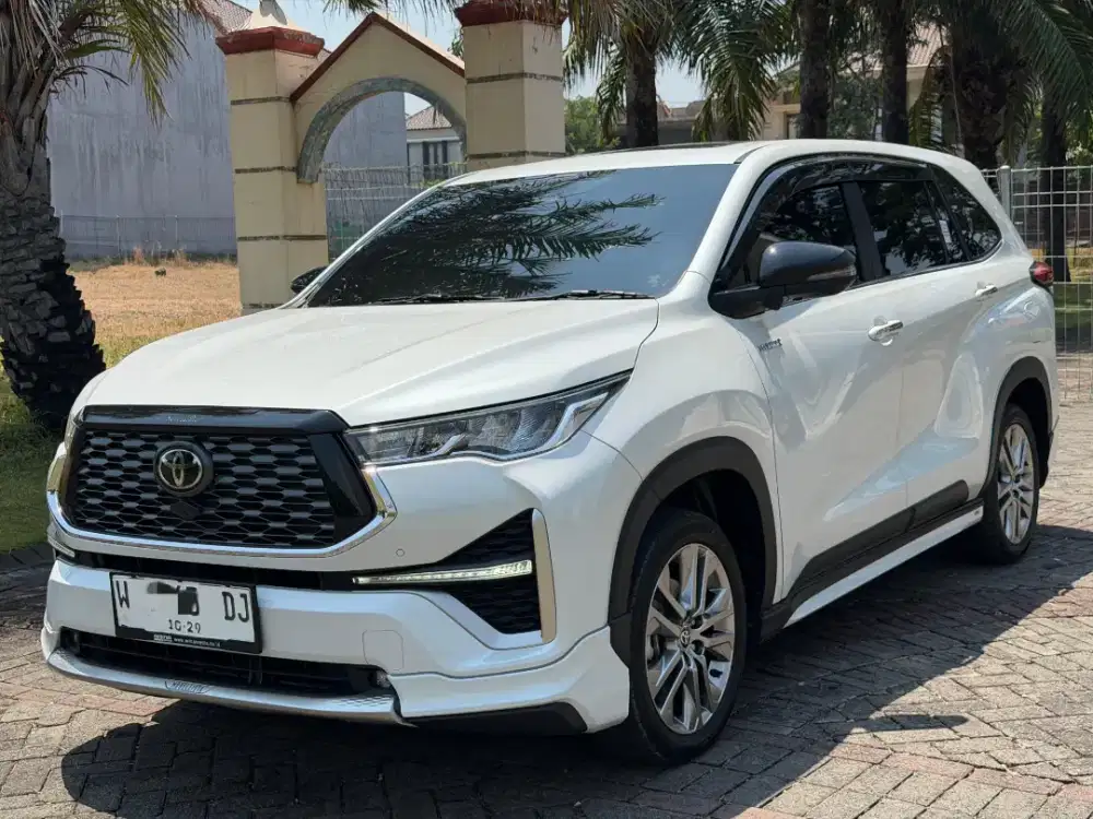 ZENIX Q HYBRID MODELLISTA MATIC 2024 LOW KM