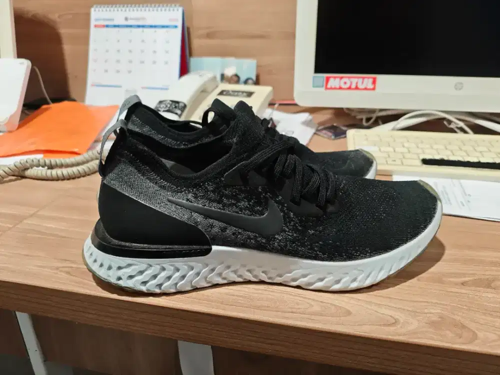 Nike Epic React Flyknit 40 - 25cm