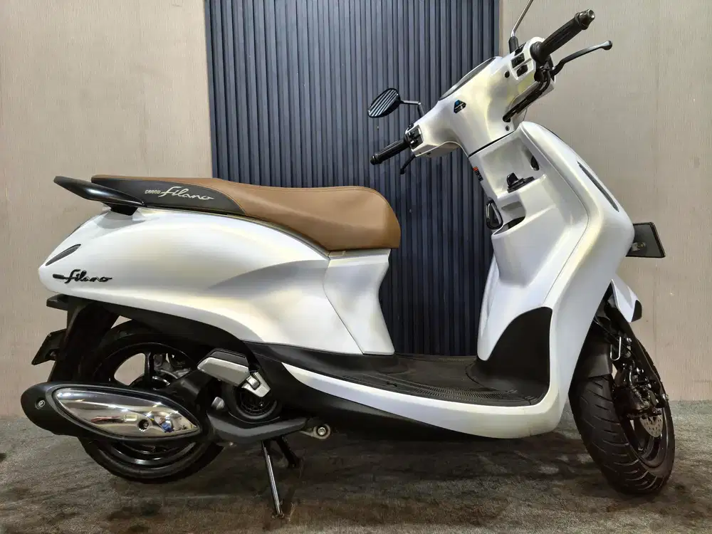 Grand FILANO 125 putih 2024 Lux istimewa mulus terawat siap pakai...