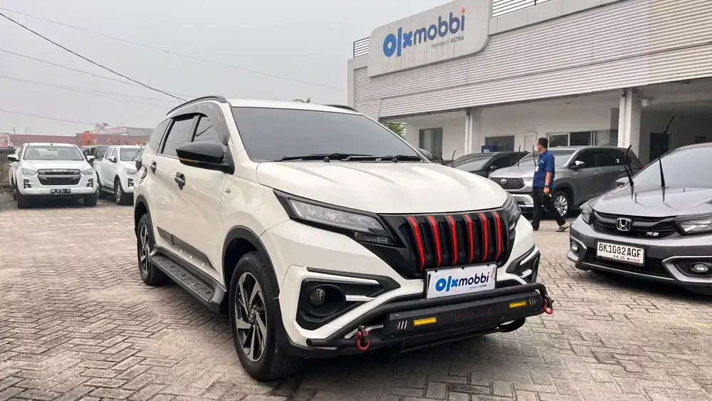 KM LOW-Toyota Rush 1.5 GR Sport MT 2023-MAE