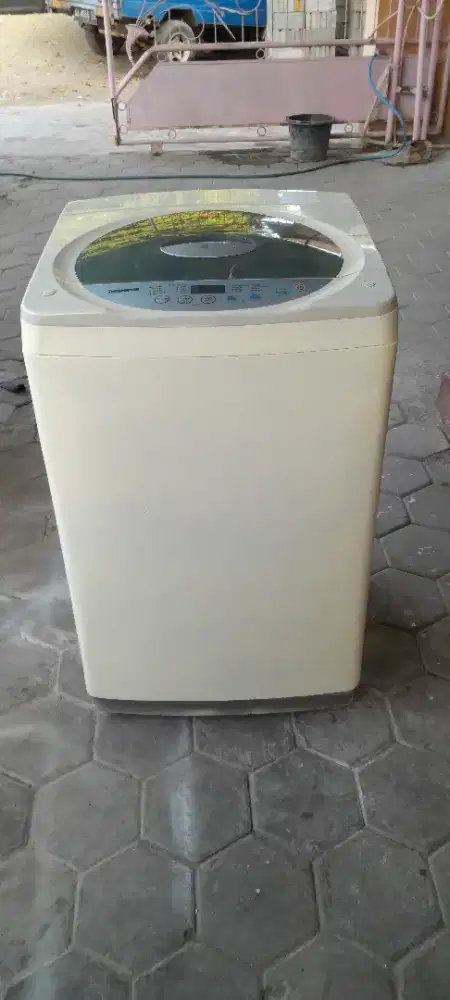 Mesin cuci 1 tabung LG