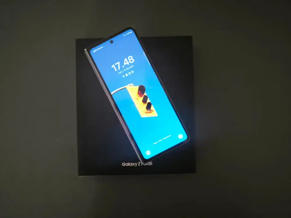 Samsung Galaxy Z Fold 5 12/256 - Fullset, Ex Garansi Resmi