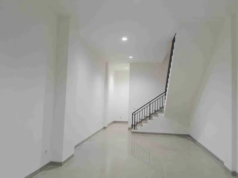 Dijual Rukan Shibuya PIK 2 Belakang Tokyo Apartment UK 4,5x16,25