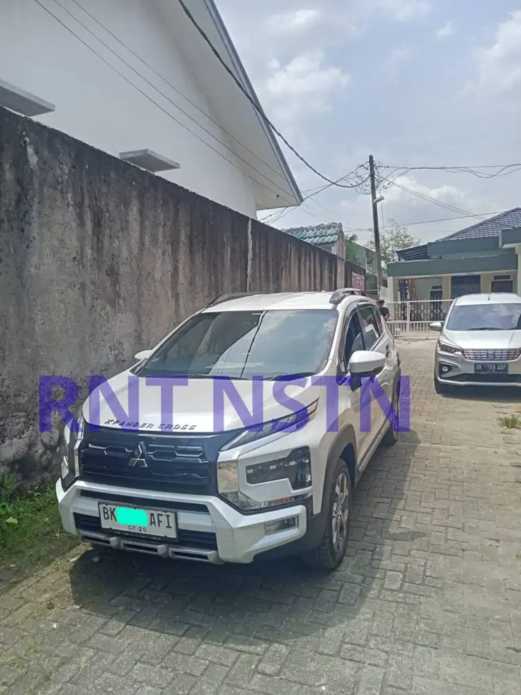 DIJUAL MITSUBISHI XPANDER CROSS 2024 – PUTIH