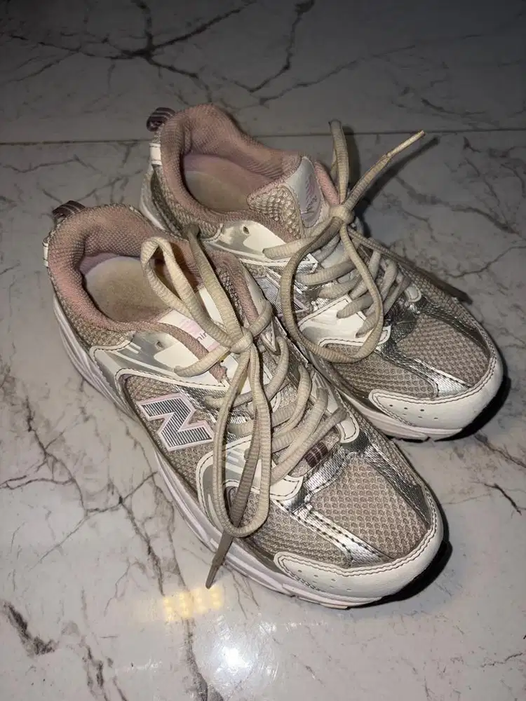 Preloved sepatu new balance 530
