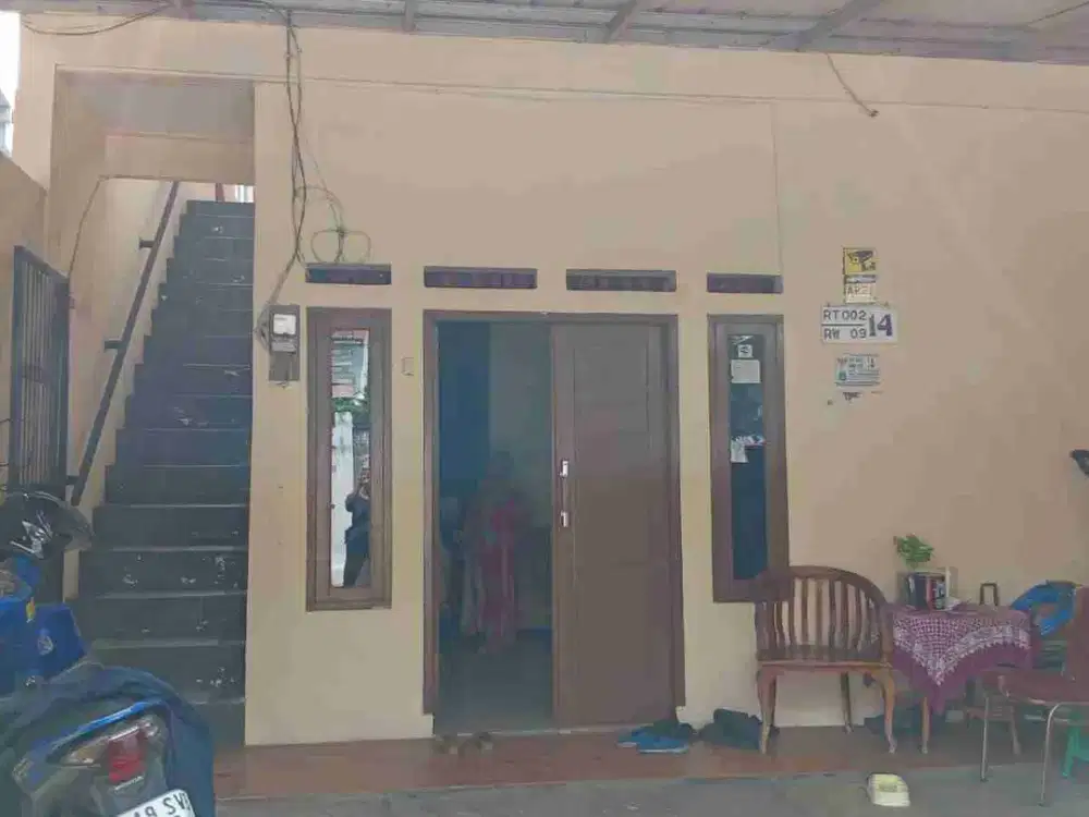 DIJUAL RUMAH INDUK + KOS DI KARANG POLA