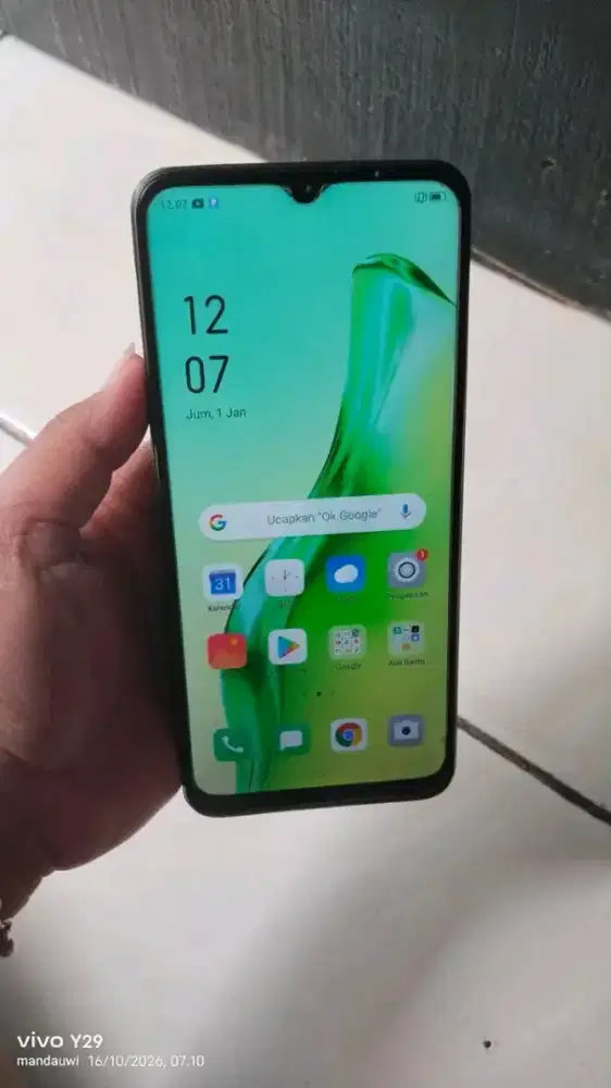 butuh biaya hp oppo a60 ram.nya 8/256 sinyal 5G no minus cek saja