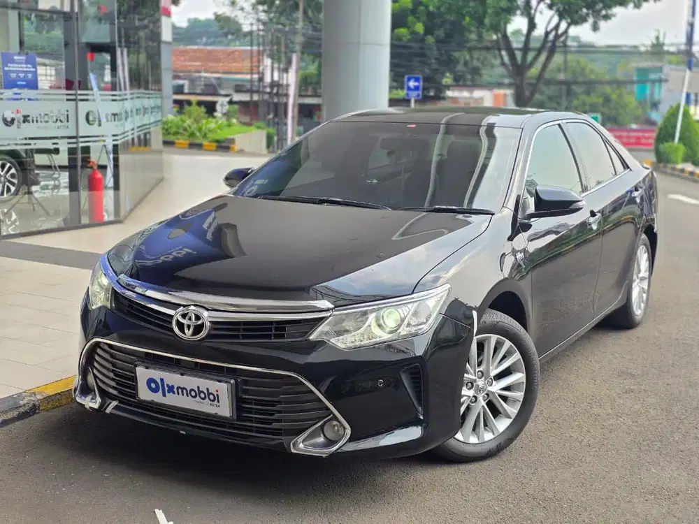 Toyota Camry 2.5 V Bensin-AT 2016