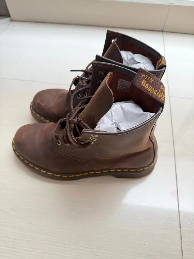 Sepatu docmart unisex